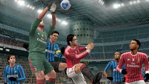 Pro Evolution Soccer 2012 [PES 2012] - Download Game PSP PPSSPP PSVITA Free